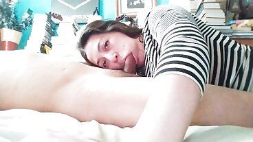 Студентка универа поехала домой к преподу и отсосала ему