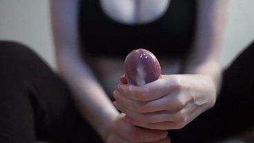 Мои сиськи на заднем плане и идеальная концовка