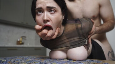 Ахегао, я трахнул похотливую девушку с большой жопой на первом свидании